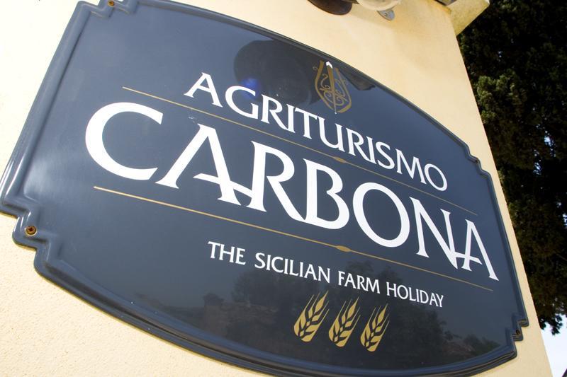 CastelvetranoAgriturismo Carbona别墅 外观 照片